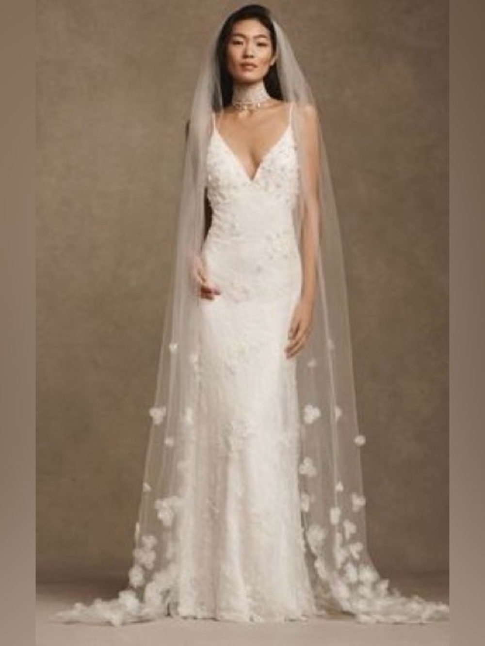 Anthropologie Bridal Veil - Ivory veil with scattered white flowers